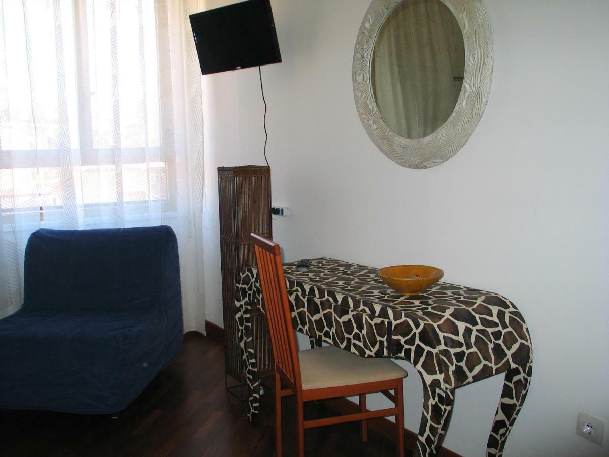 L'Isola Di Gaia Bed & Breakfast Crotone Exterior photo