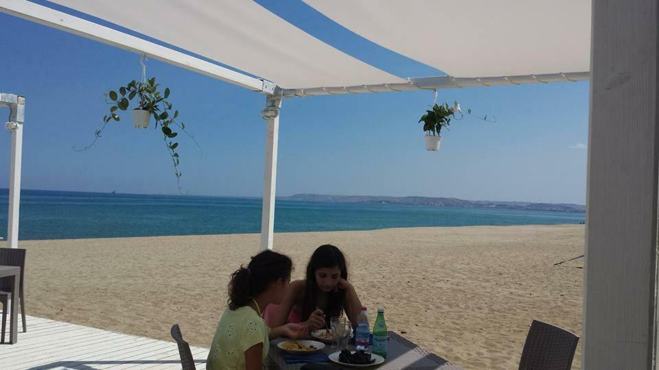 L'Isola Di Gaia Bed & Breakfast Crotone Exterior photo
